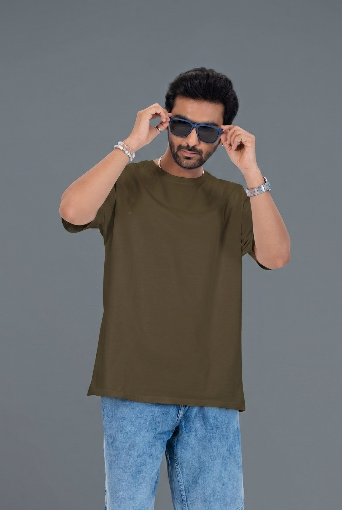 Gravitee Oak Bark Green Oversized T-Shirt for Men – Earth Anchors Collection | Gravitee Atelier